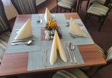 Im Restaurant werden Sie mit lokalen und internationalen Köstlichkeiten verwöhnt.