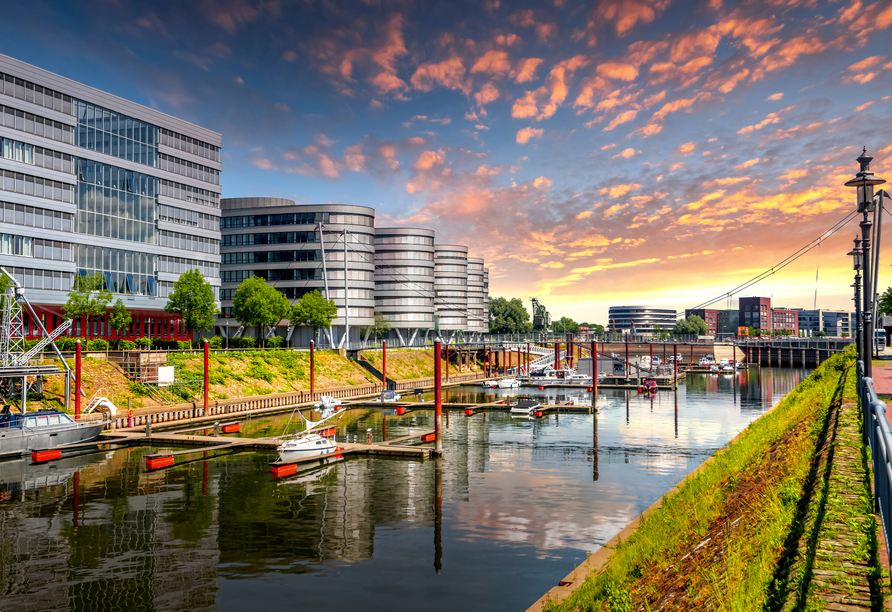 In Duisburg startet und endet Ihre Reise mit A-ROSA.