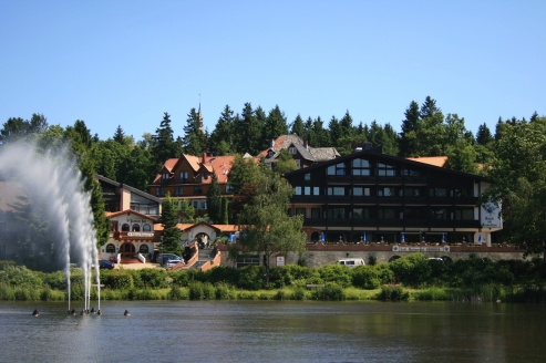 Freuen Sie sich auf Ihren Urlaub direkt am Kranichsee!