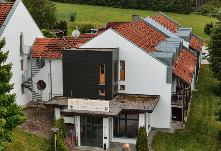 Das Hotel Sonnenhof empfängt Sie herzlich!