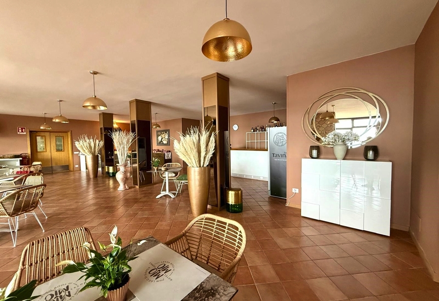 Das Restaurant Ihres Hotels verwöhnt Sie mit Spezialitäten der italienischen Küche!