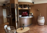 An der Bar erwarten Sie erfrischende Getränke und entspannte Stunden.