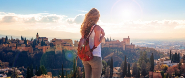 Eindrucksvolle Ausflugsziele wie die Alhambra erwarten Sie! Von hier aus liegt Ihnen Andalusien zu Füßen.