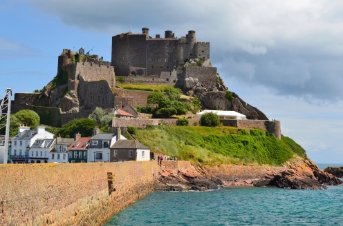 Freuen Sie sich auf eine Besichtigung des Mont Orgueil Castle in Gorey.