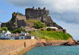 Freuen Sie sich auf eine Besichtigung des Mont Orgueil Castle in Gorey.