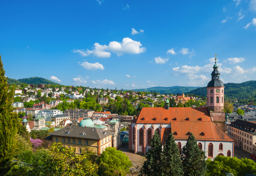 Entdecken Sie Baden-Baden im urigen Schwarzwald.