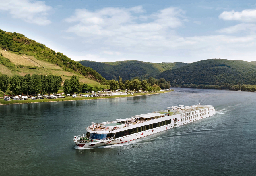 Kommen Sie an Bord der A-ROSA SILVA und genießen Sie Ihre Rheinfahrt.