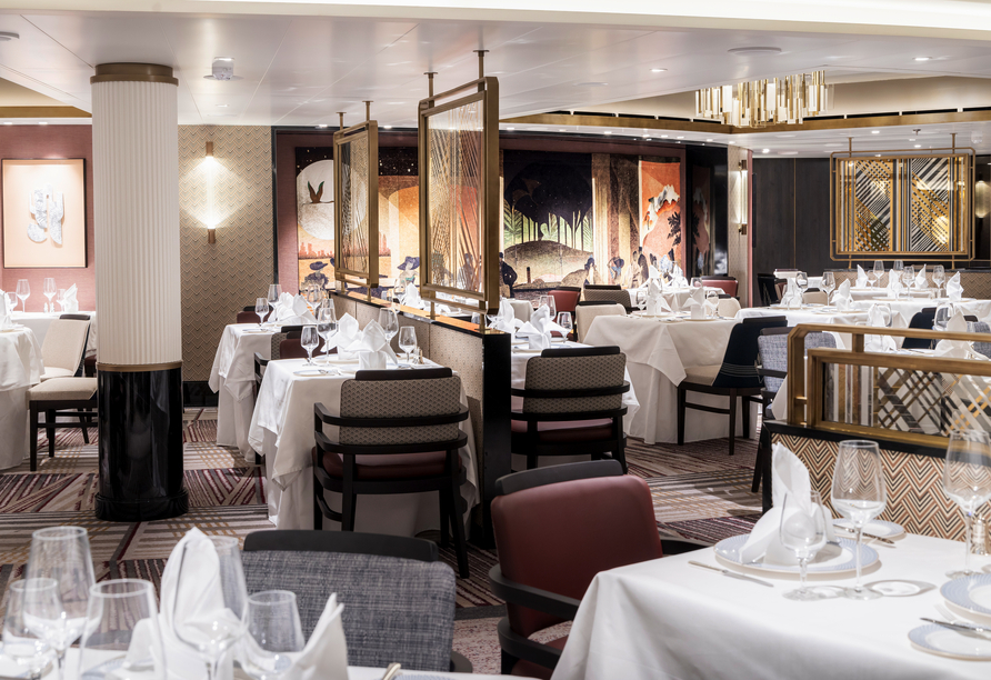 Britannia Club Restaurant an Bord