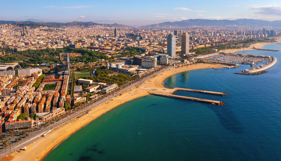 Kultur, Sonne und Meer: Ihr Abenteuer an der Costa Barcelona ruft!