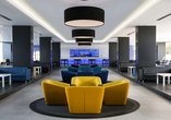 Die stilvolle Piano Bar im Hotel lädt zu geselligen Stunden ein.