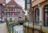 Der Oberkircher Gewerbekanal schlängelt sich durch die gesamte Altstadt.