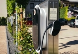 Auch Ihr Elektroauto können Sie vor Ort laden.