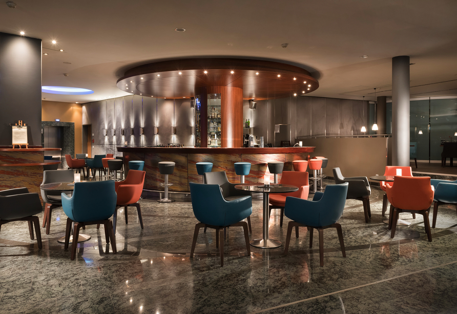 Genießen Sie Ihr Lieblingsgetränk an der Bar des Hotels.