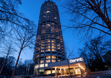 Im imposanten Hotelturm von Augsburg finden Sie Ihr Hotel für einen einmaligen Weihnachtsurlaub.