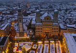Besuchen Sie den beeindruckenden Augsburger Weihnachtsmarkt und kaufen Sie sich ein kleines Andenken an Ihre Weihnachtsreise nach Augsburg!