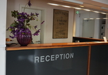 An der Rezeption des Hotels werden Sie herzlich empfangen.