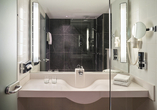 Beispiel eines Badezimmers im Leonardo Hotel Mainz.