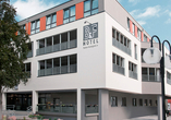 Außenansicht des B&F Hotels am Neumarkt