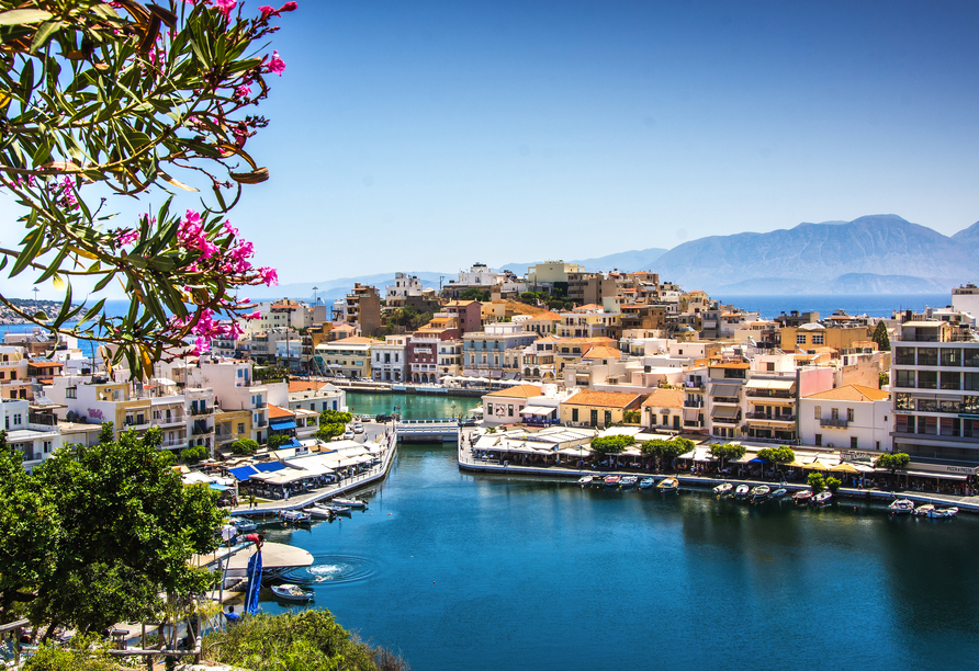 Herzlich willkommen in Ihrem Traumurlaub auf Kreta! Agios Nikolaos wird Sie bei einem Ausflug begeistern.