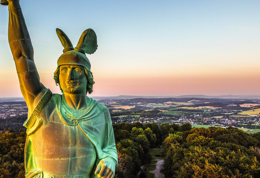 Besuchen Sie das beeindruckende Hermannsdenkmal.