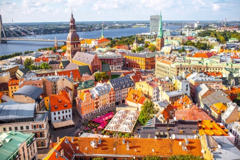 Riga ist eine Stadt der Kontraste – genau wie Ihre gesamte Reise durch drei faszinierende Länder.