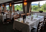 Lassen Sie sich im Restaurant des Schiffes kulinarisch verwöhnen.