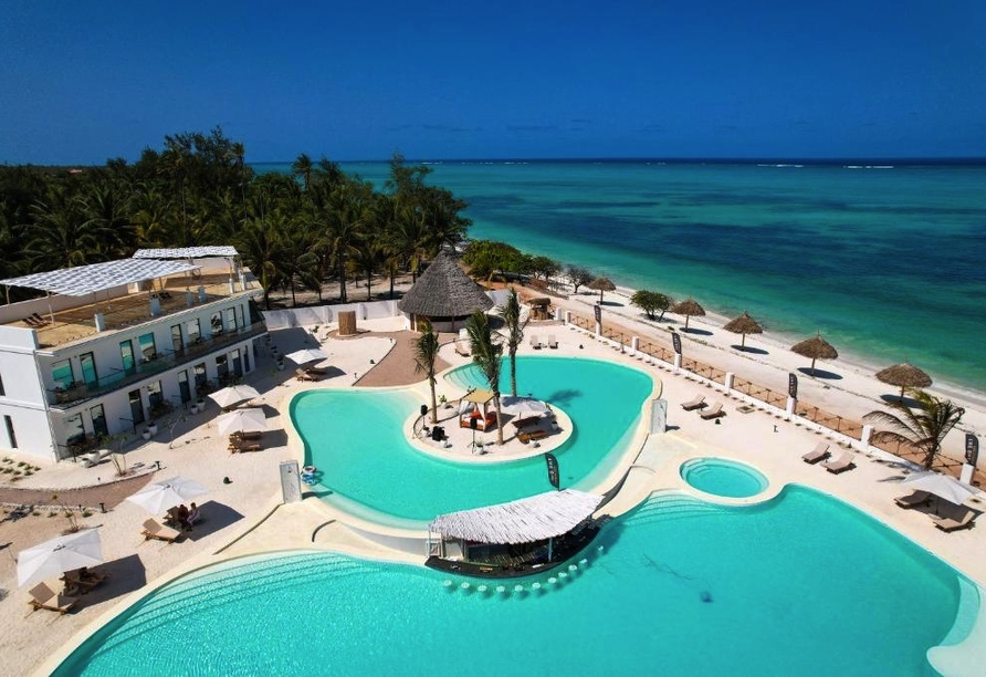 In traumhafter Lage direkt am Strand befindet sich Ihr Badehotel in Makunduchi auf Sansibar.