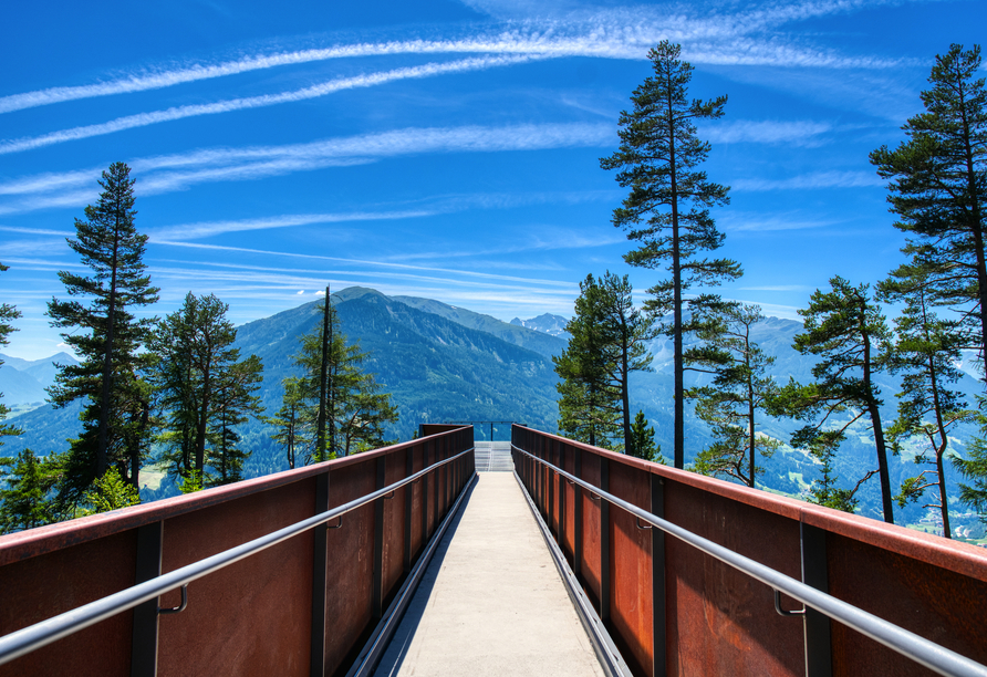 Im Naturpark Kaunergrat können Sie spektakuläre Aussichtsplattformen erkunden.