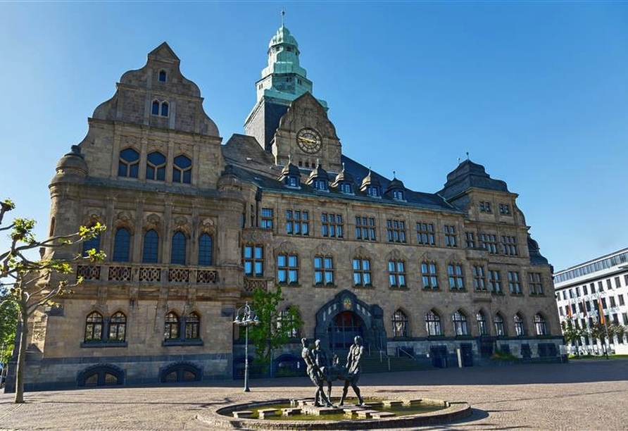 Das Rathaus ist eines der markantesten Bauwerke Recklinghausens.