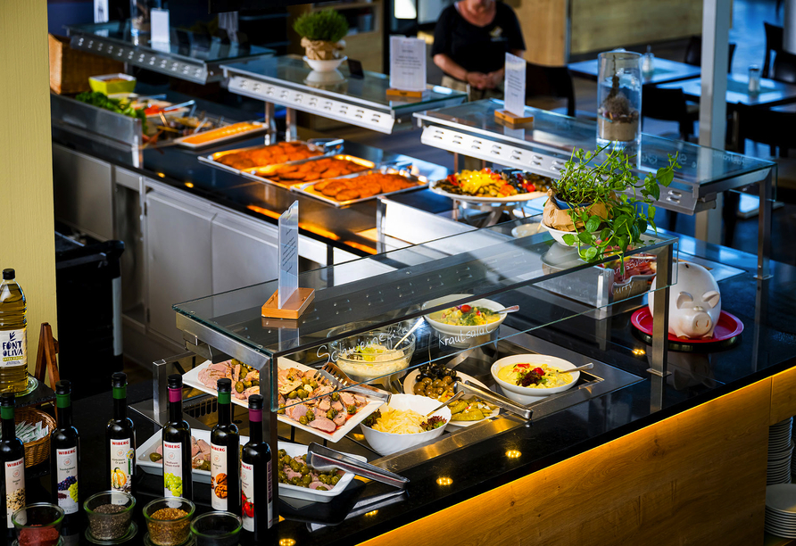 Das Restaurant Spitzbergen bietet ein köstliches Buffet.