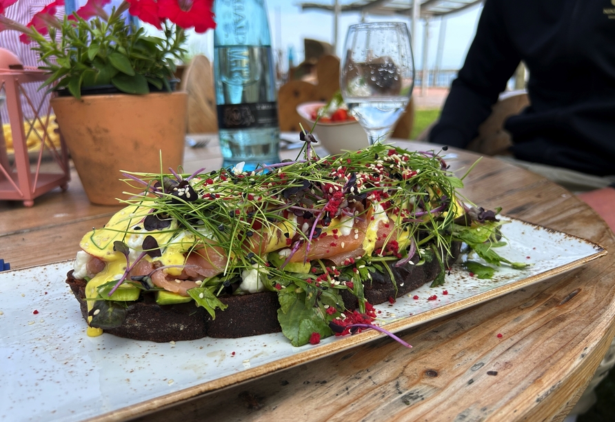 Probieren Sie die Wikinger-Stulle im Restaurant Isfjord.