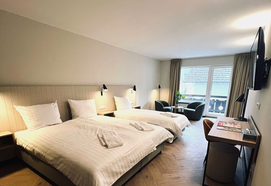 Beispiel eines Dreibettzimmers im May Hotel Mayschoß