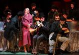 Neben vielen anderen Aufführungen können Sie auch auf La Bohème freuen!