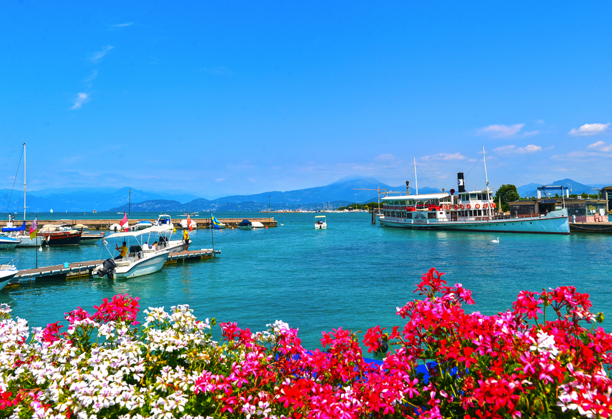 Peschiera del Garda und der traumhafte Gardasee liegen nur knapp 5 km von Ihrer Unterkunft entfernt.