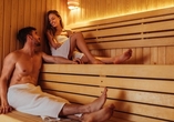 Entspannen Sie in der Sauna.