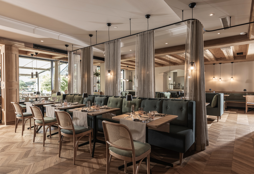 Mit köstlichen Speisen werden Sie im Restaurant verwöhnt.