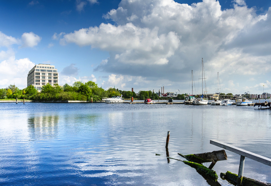 Außenansicht vom ATLANTIC Hotel Wilhelmshaven