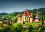 Besichtigen Sie die Kirchenburg, ein UNESCO-Weltkulturerbe, in Biertan.