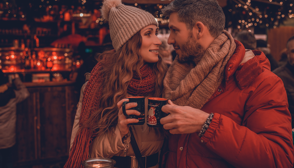 Kommen Sie mit auf diese Adventsreise und besuchen Sie traditionsreiche Weihnachtsmärkte.
