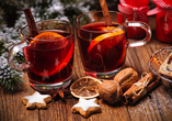 Ein leckerer Glühwein darf bei Ihrem Aufenthalt natürlich nicht fehlen.