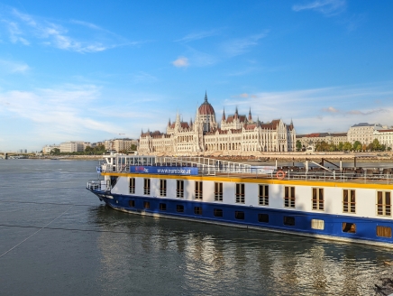 Kommen Sie an Bord von Prinzessin Katharina und erleben Sie die Höhepunkte der Donau!