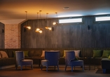Die gemütlich eingerichteten Bars des Hotels laden zum Verweilen ein.