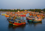 Der geschäftige Hafen von Beruwala