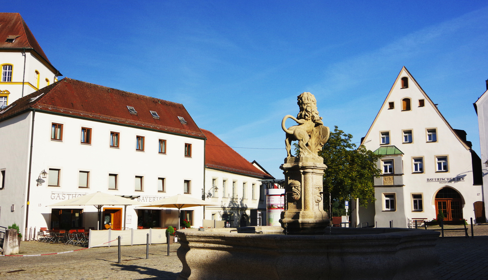 Herzlich willkommen im familiengeführten Hotelgasthof Bayerischer Hof!