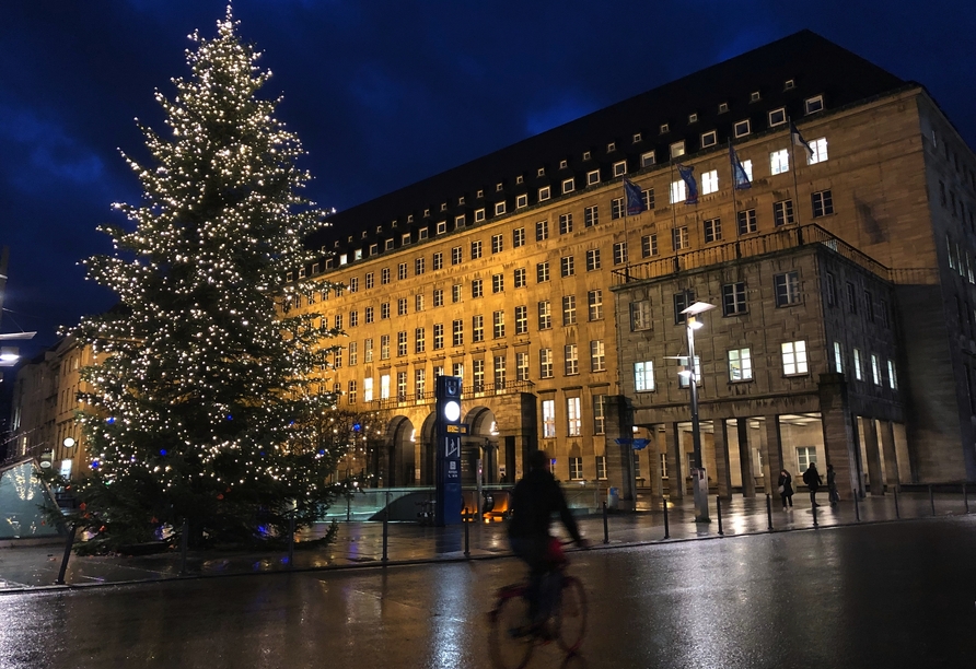 Das Rathaus Bochum beeindruckt als markantes Wahrzeichen der Stadt.