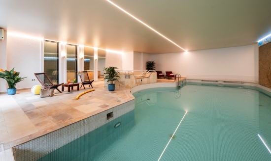 Das Hallenbad direkt in Ihrem Hotel.