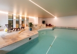 Das Hallenbad direkt in Ihrem Hotel.