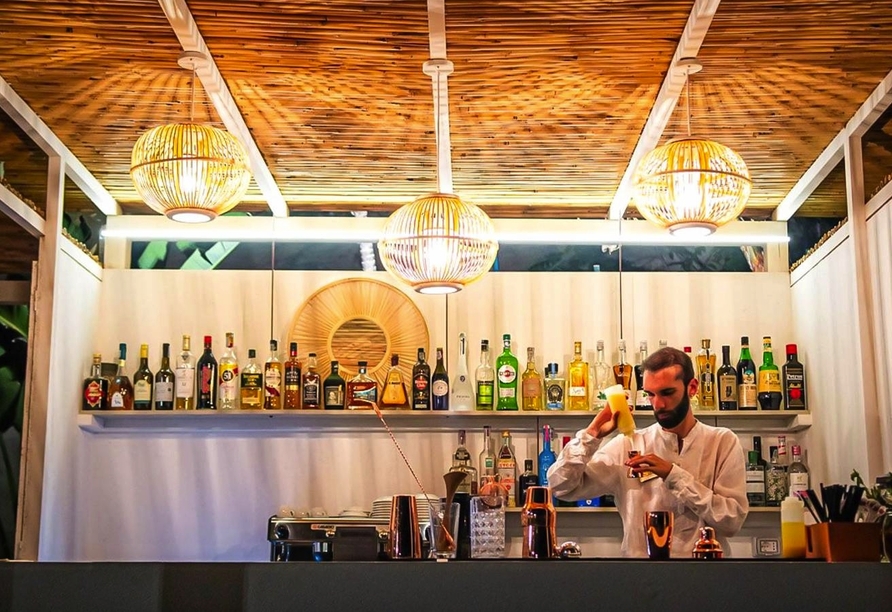An der Bar werden Sie mit köstlichen Getränken empfangen.
