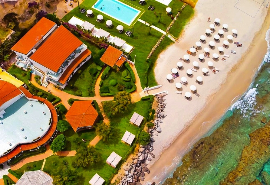 Luftansicht des Hotels