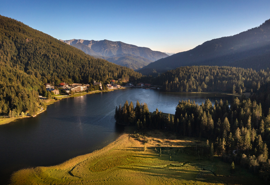 Verbringen Sie einige Tage in der schönen Umgebung des Spitzingsees.
